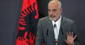Arnavutluk, başkenti Tiran’da Vatikan tarzı bir “Bektaşi devleti” kuracak