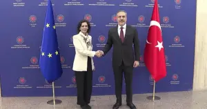 Dışişleri Bakanı Fidan, AB Komisyonu üyesi Lahbib ile görüştü
