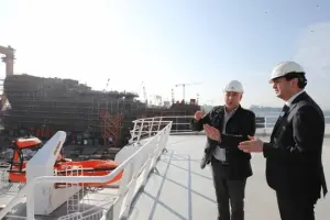 Saadet Partisi Genel Başkanı Mahmut Arıkan, Yalova'da tersane işçileriyle bir araya geldi