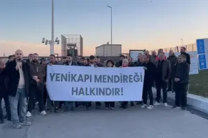 Yenikapı Mendireği kapatılınca denizciler isyan etti: "Deniz ürünlerinde zamma yol açacak"