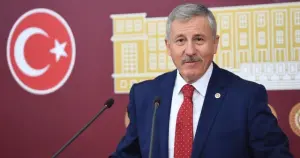 Yeniyol Grup Başkanvekili Selçuk Özdağ Kartalkaya'daki otel yangını ile ilgili soru önergesi verdi