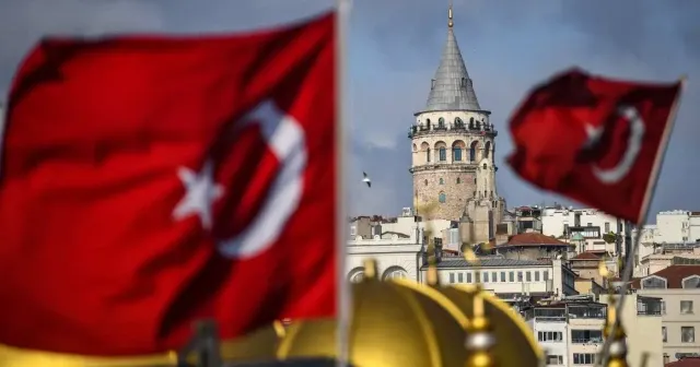 Dünya yeniden farklı kutuplara ayrılırken Türkiye: Riskler ve fırsatlar