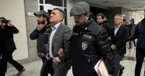 Hukuksuzluk hüküm sürüyor*