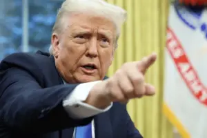 “Konferans bitmiştir!” - Donald Trump