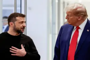 Trump bıçağı çekti
