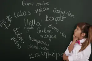 Türkiye’de yabancı dil öğrenmek neden zor ve aileler ne yapabilir?
