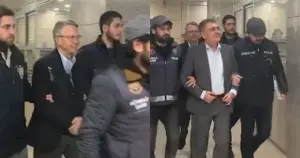 Yargı eliyle yeni sistem inşa ediyor