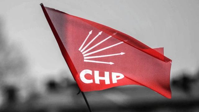CHP’nin hukukileştirilmesi ve siyasetin ölümü