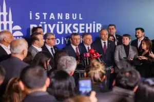 CHP’nin olağanüstü kurultay kararı