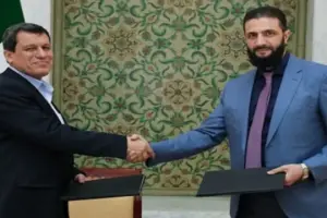 İktidar kontrpiyede kaldı
