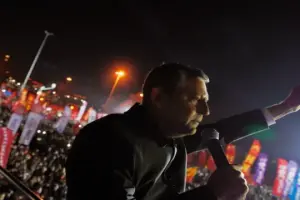 Özel’in hakkı Özel’e