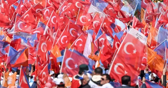Anadolu İhtilali rüyası: Yeni merkez, aynı oyun