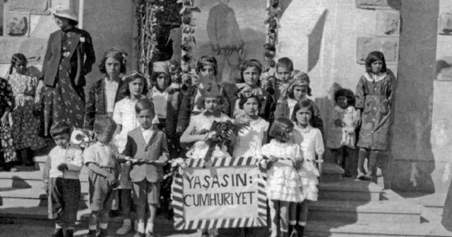 Bağımsızlık bir zaferdir, Özgürlük bir mücadele