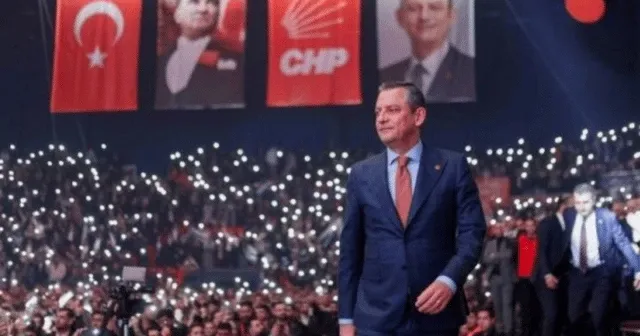 CHP, CHP’yi aşmak zorundadır