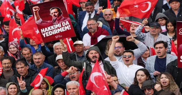 Varufakis’in digital feodalleri ve bizdeki ünlü Beşli