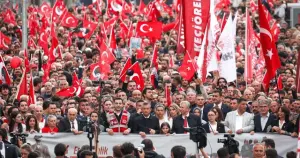 CHP’nin yol haritası ne olmalı?: Bir soru, bir düzine/tek cevap