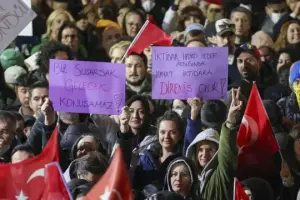 Gençleri serbest bırakın