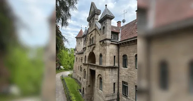 ​Bir ressam, bir şato, merhaba Romantik Yol 