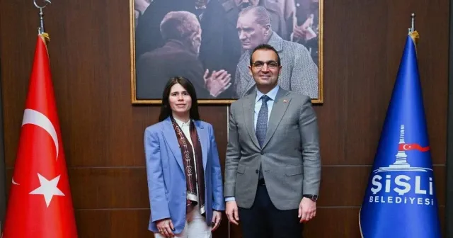 Bizler otoriterliğin panzehriyiz