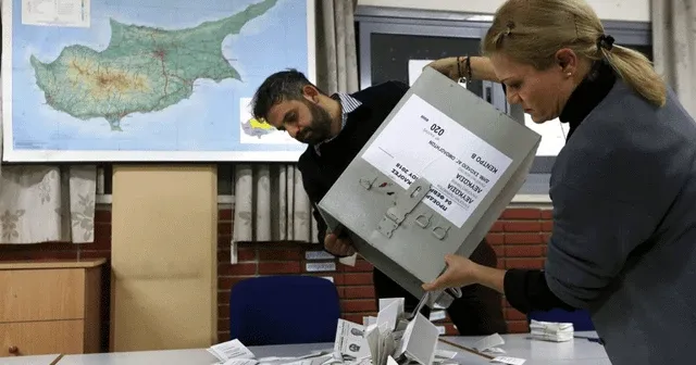 Kıbrıs havanında su dövmek
