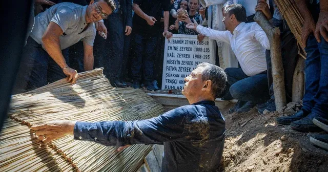 Ferdi Zeyrek’in cenaze töreninin çoklu anlamı 