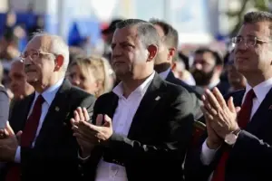 Kılıçdaroğlu CHP’yi “devlet”le barıştırmak istiyor olabilir mi?