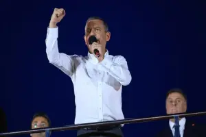 Siyasi kriz derinleştirildi,  Özgür Özel sertleşti