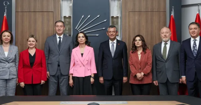 Komisyonda MHP+CHP+DEM Parti+muhalefet birlikte hareket edebilir mi?
