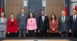 Komisyonda MHP+CHP+DEM Parti+muhalefet birlikte hareket edebilir mi?