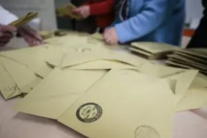 Türkiye Cumhuriyeti Demokrasisi’ni kurtarmak (1): Dar bölge seçim sistemi