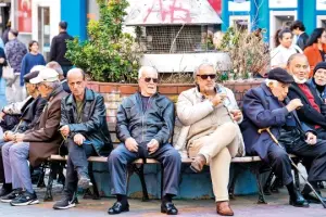 Üretimin ve emeğin sessiz tanıkları: Türkiye’de emeklilik, yaşlılık ve toplumsal adalet