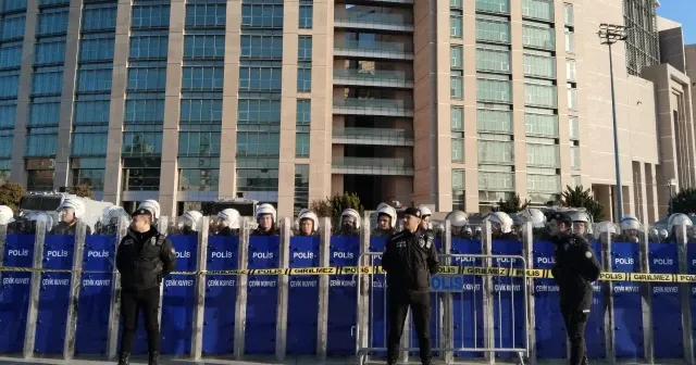 CHP'li Belediyelere operasyon neden kaçınılmaz?