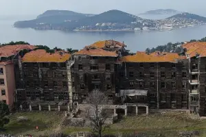 Farklı bir kamusal alan deneyimi açısından Yetimhane eşi benzeri olmayan bir fırsat