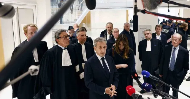 Sarkozy’nin tarihi mahkûmiyeti