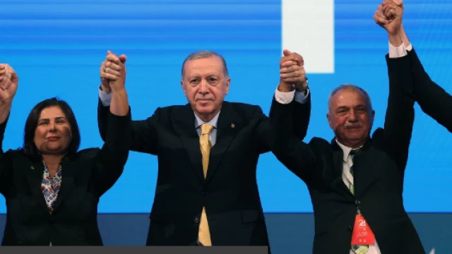 Türkiye Karamsar: GÜNDEMAR Araştırma'ya göre güvensizlik her alanda derinleşiyor
