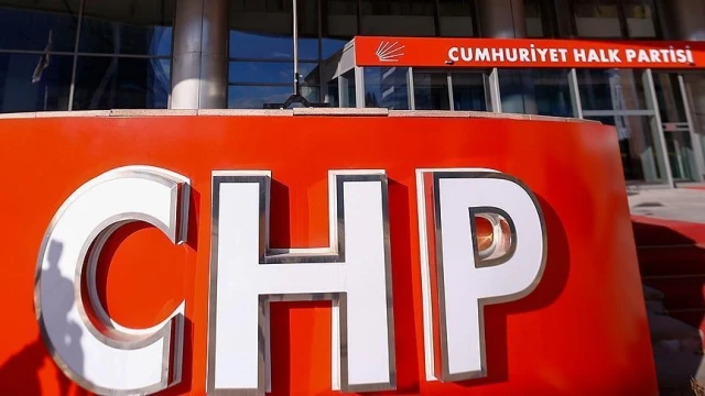 CHP Merkez Partisi mi? (1)