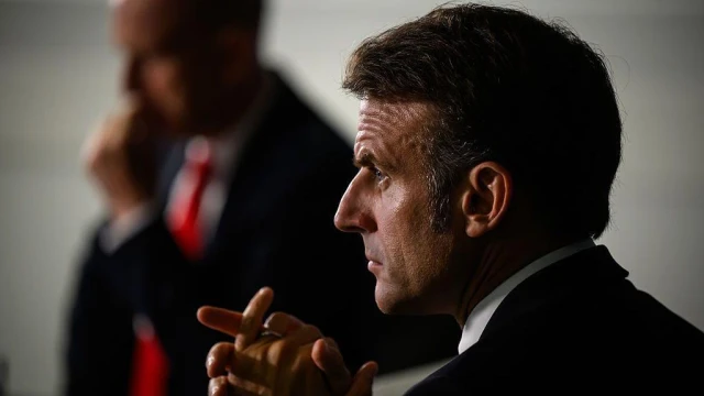 Macron emeklilik reformunun kıskacında