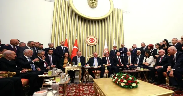 Altılı Masa tarih oldu, şimdi sıra On Altılı’da