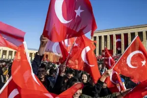 Cumhuriyete ikinci yüzyılında yeni kalıp arayışı