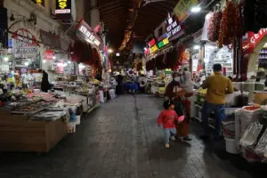 Demokrasi, darbeler ve ekonomik eşitsizlik