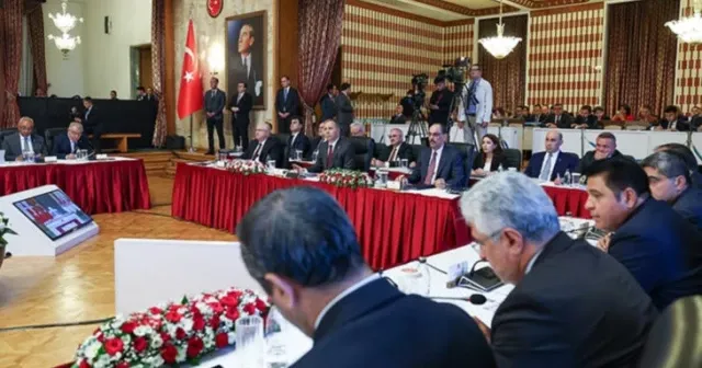 Çözüm İmralı’ya gitmekte mi?