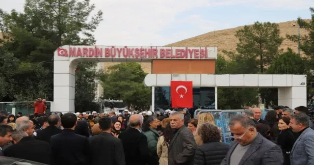Kokan tuzdan memlekete bir hayır gelmez