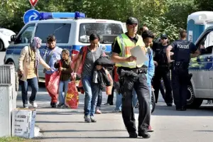 Almanya yeni hikâyenin eşiğinde: Göç, kimlik ve siyaset