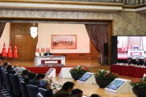 Komisyonun İmralı kararı ve CHP’ye vurmanın dayanılmaz hafifliği
