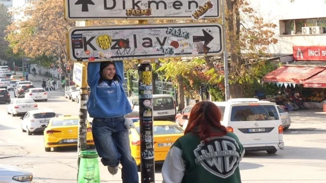 Liderlerin gölgesinde şekillenen kentler: Mekânın siyasetle kurduğu derin ilişki