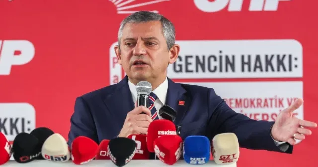 CHP, Özel ile doğru yolda