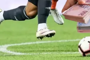 Tahmin ediyordum, artık netleşiyor galiba (Transfermarkt, karapara)
