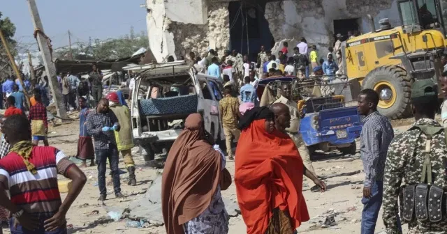 Mogadişu masanın başında: En kırılgan devlet, en sert gündem