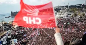 CHP sağa açılmayı yanlış mı anladı acaba?