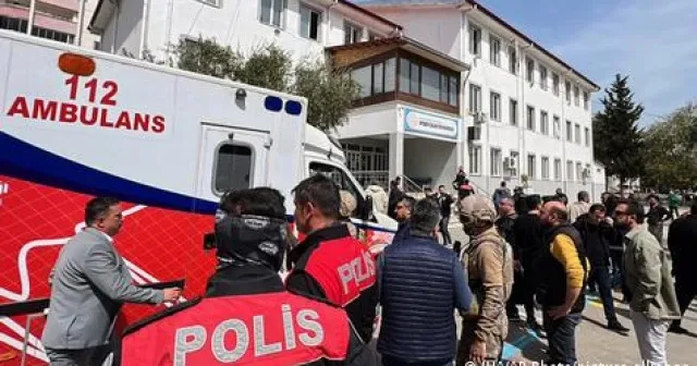 Güvenli ülke, güvenli okul ve modern eğitim istiyoruz…
